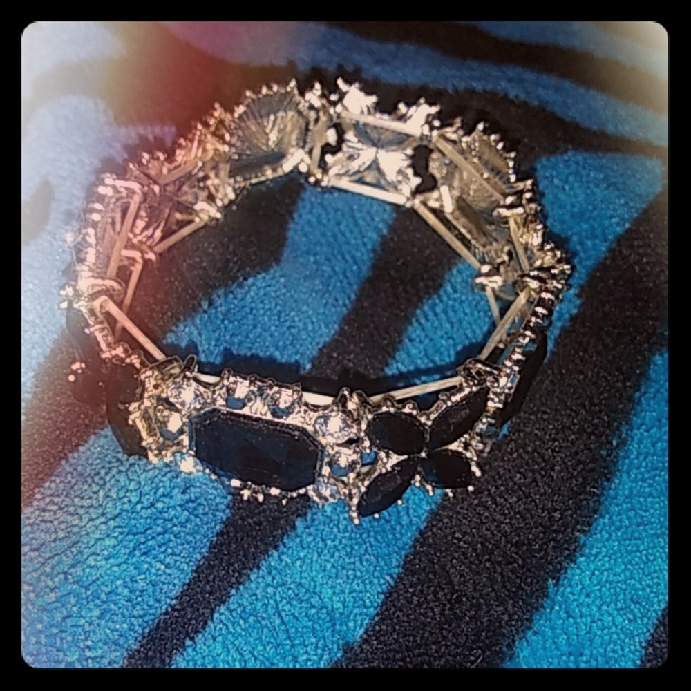 Black and silver jewel bracelet